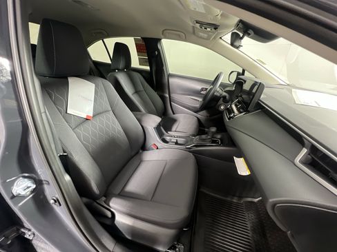 New 2024 Toyota Corolla LE image 29
