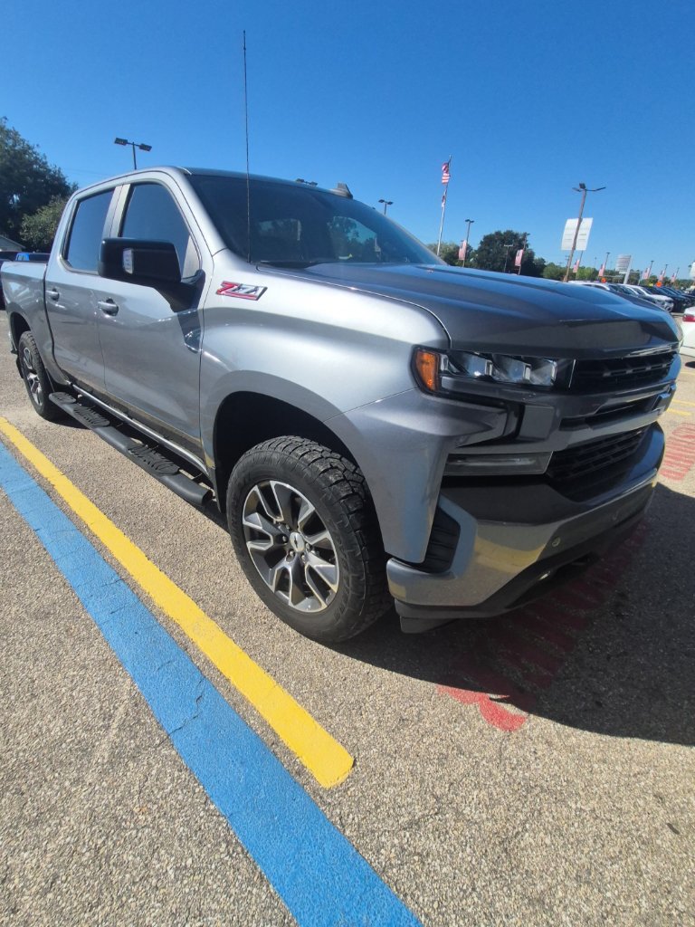 Used 2019 Chevrolet Silverado 1500 RST AWD/4WD image 1