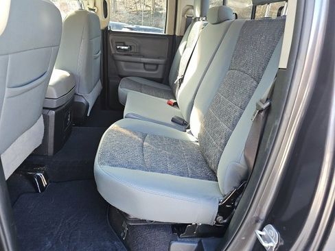 Used 2018 RAM 1500 Big Horn image 10