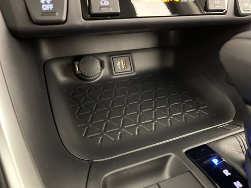 Certified 2025 Toyota RAV4 XLE w/ Convenience Package image 29