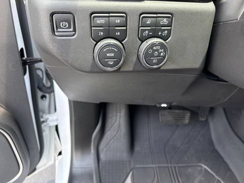 Used 2023 Chevrolet Silverado 1500 LTZ w/ Technology Package AWD/4WD image 26