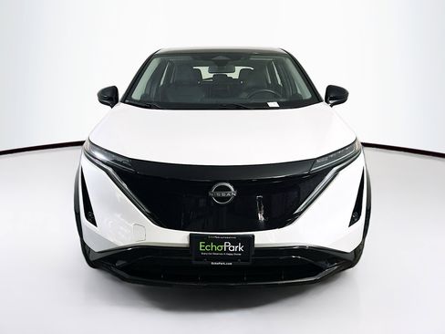 Used 2023 Nissan Ariya FWD image 2
