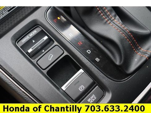 Used 2024 Honda CR-V Sport Touring image 18