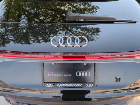 Certified 2023 Audi Q4 e-tron Premium Plus w/ Premium Plus AWD/4WD image 39