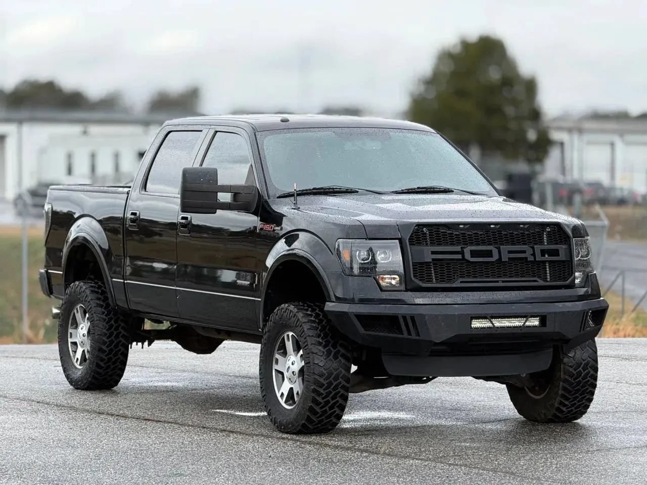 Used 2011 Ford F150 Lariat w/ Lariat Plus Pkg RWD image 1
