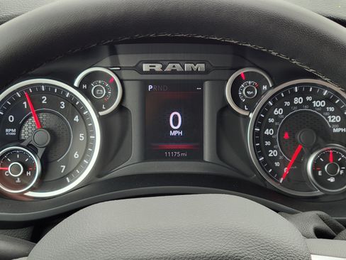 Used 2026 RAM 2500 Big Horn AWD/4WD image 9