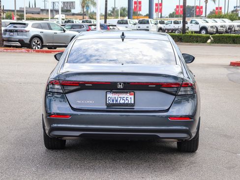 Used 2023 Honda Accord EX image 12