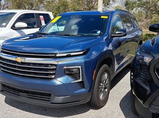 Used 2026 Chevrolet Traverse LT video 2