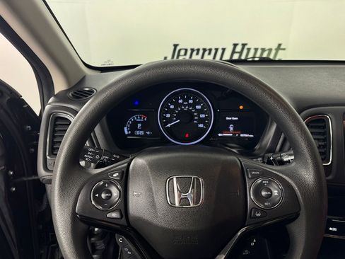 Used 2022 Honda HR-V EX image 22