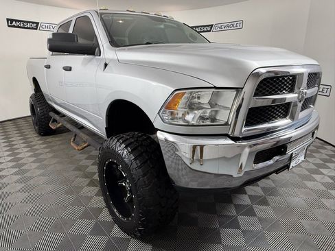 Used 2017 RAM 2500 Tradesman w/ Chrome Appearance Group image 9