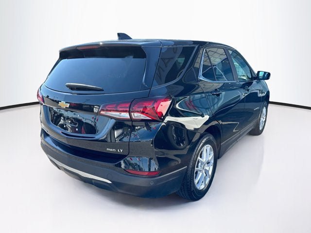 Used 2024 Chevrolet Equinox LT AWD/4WD image 4