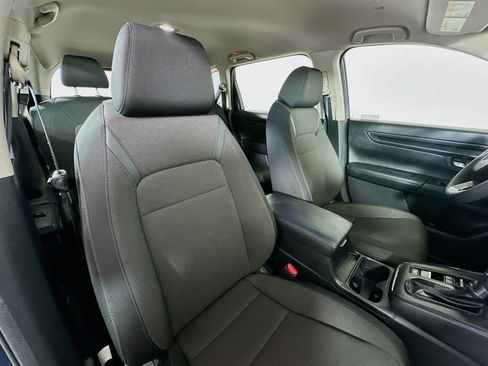 Used 2023 Honda CR-V LX image 25