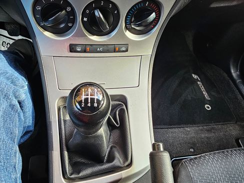 Used 2010 MAZDA MAZDA3 i Touring image 40