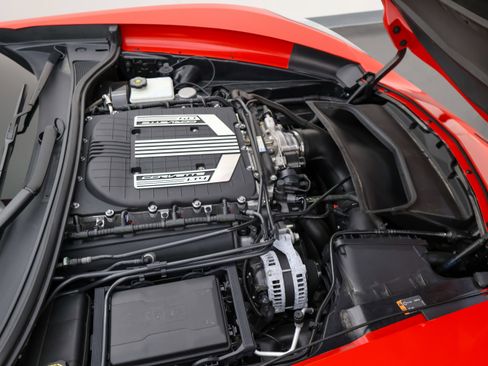 Used 2016 Chevrolet Corvette Z06 w/ 3LZ Preferred Equipment Group image 48