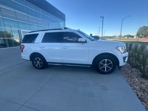 Used 2021 Ford Expedition XLT AWD/4WD image 1
