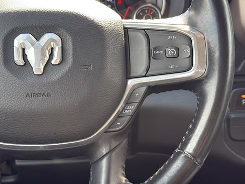 Used 2022 RAM 1500 Laramie RWD image 16