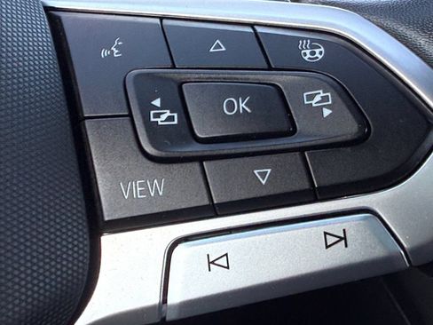 Used 2023 Volkswagen Tiguan SEL R-Line AWD/4WD image 23
