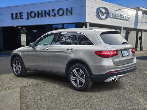 Used 2019 Mercedes-Benz GLC 300 4MATIC image 3