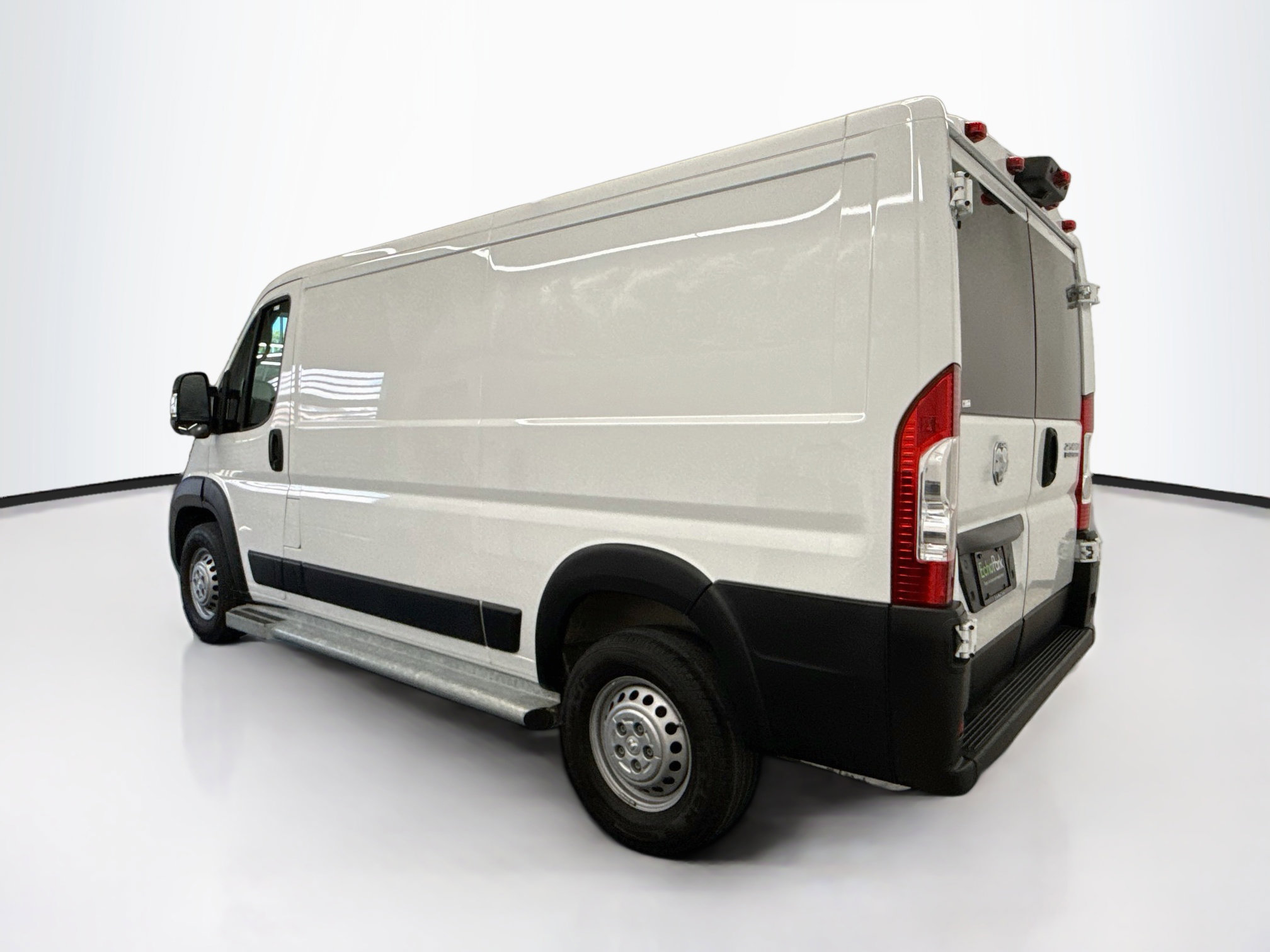 Used 2025 RAM ProMaster 2500 w/ U-Haul Equipment Group FWD image 5