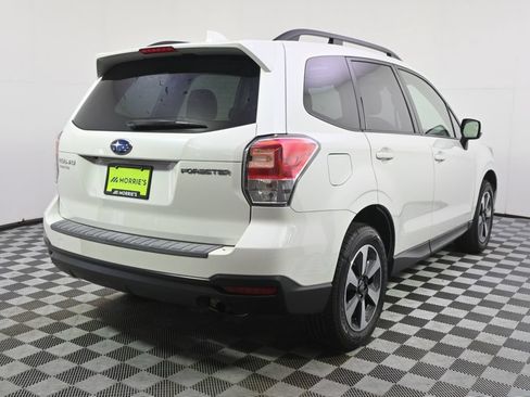 Used 2018 Subaru Forester 2.5i Premium AWD/4WD image 6