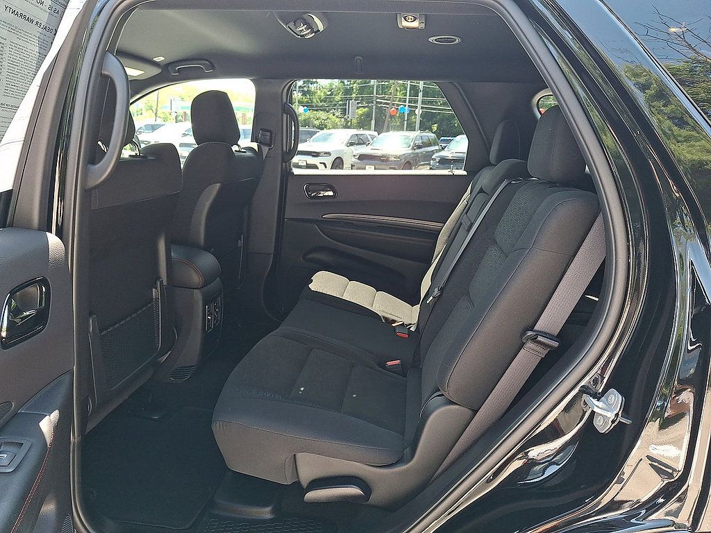 Used 2025 Dodge Durango GT AWD/4WD image 20