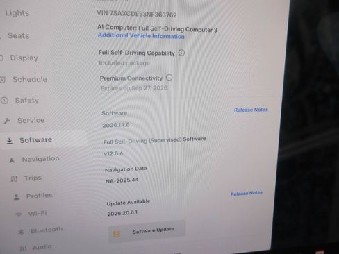 Used 2022 Tesla Model X AWD/4WD image 5