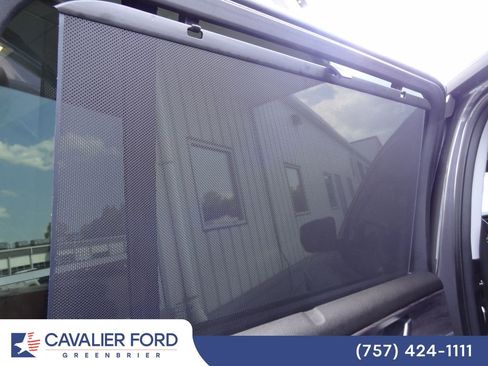 Used 2023 Jeep Grand Cherokee L Limited w/ Luxury Tech Group II AWD/4WD image 9