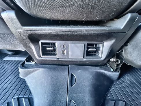 Used 2025 Chevrolet Silverado 1500 Custom image 20