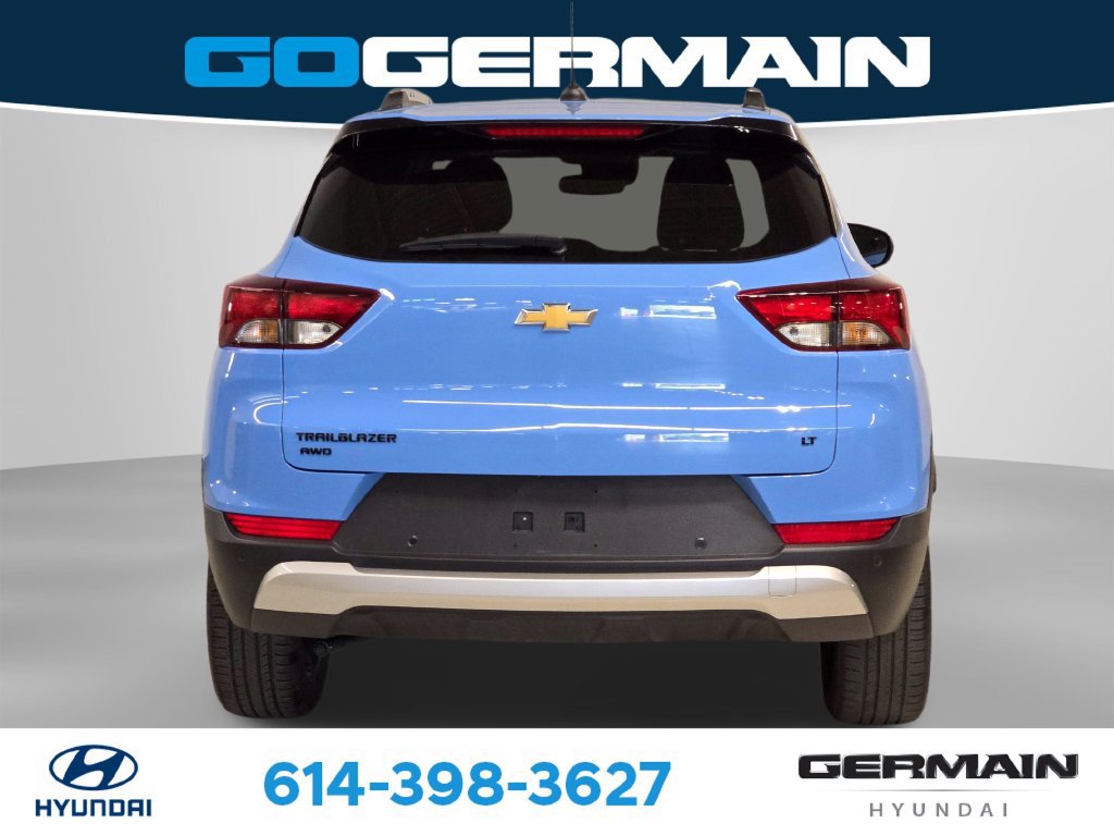 Used 2024 Chevrolet TrailBlazer LT w/ Convenience Package AWD/4WD image 9