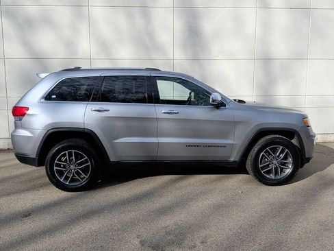 Used 2018 Jeep Grand Cherokee Limited image 5