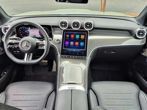 Certified 2025 Mercedes-Benz GLC 300 4MATIC image 29