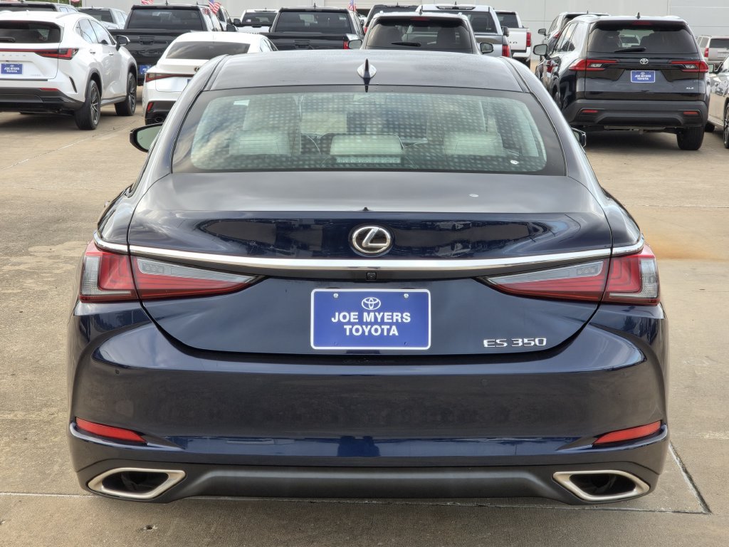 Used 2024 Lexus ES 350 w/ Premium Package FWD image 8