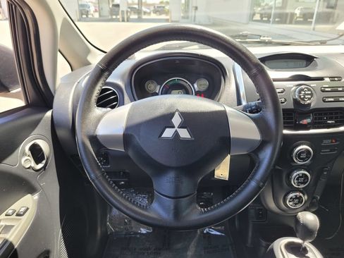 Used 2016 Mitsubishi i ES RWD image 20
