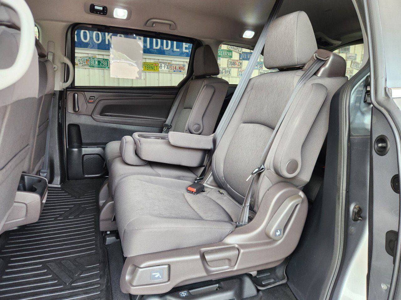 Used 2019 Honda Odyssey EX image 6