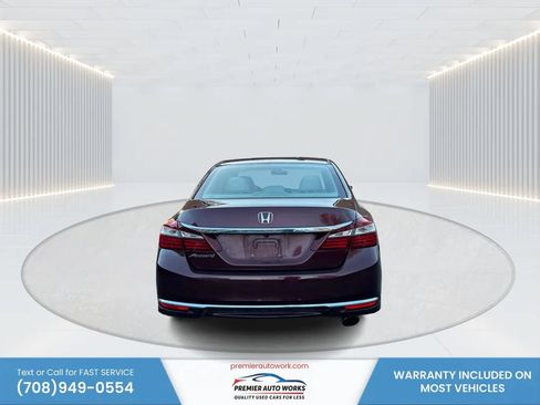 Used 2016 Honda Accord LX image 5