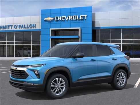 New 2026 Chevrolet TrailBlazer LS w/ LS Convenience Package FWD image 2