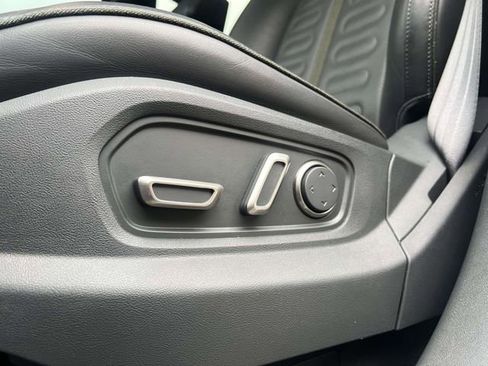 Used 2023 Rivian R1S Adventure image 19