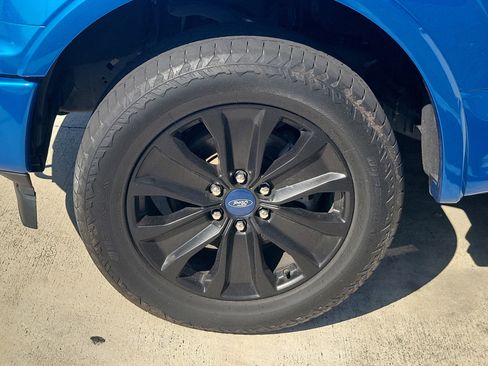 Used 2019 Ford F150 Lariat image 5