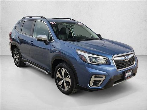 Used 2021 Subaru Forester Touring image 3
