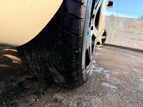 Used 2012 Mercedes-Benz E 350 4MATIC Sedan image 45