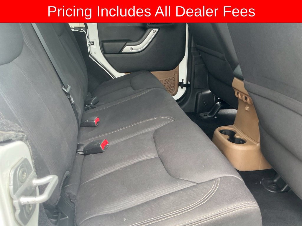 Used 2013 Jeep Wrangler Unlimited Sahara w/ Dual Top Group AWD/4WD image 18
