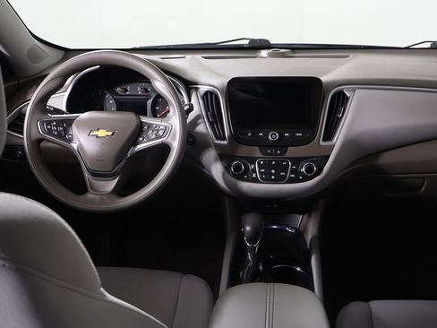 Used 2023 Chevrolet Malibu LT FWD image 28