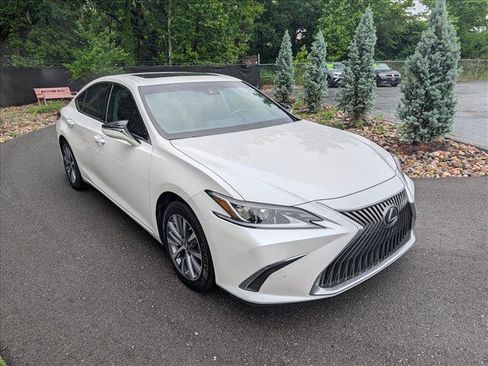 Used 2021 Lexus ES 350 w/ Accessory Package FWD image 7