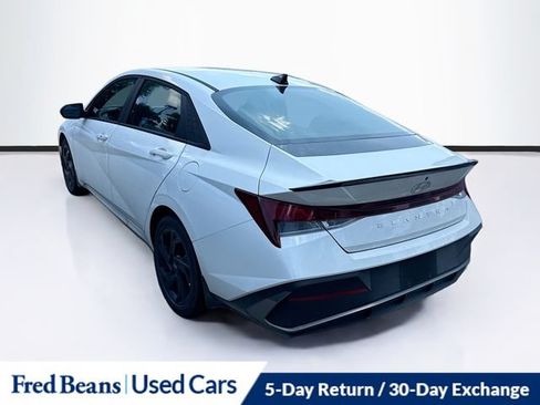 Used 2026 Hyundai Elantra Sport FWD image 5
