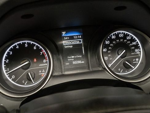 Used 2024 Toyota Camry SE image 15