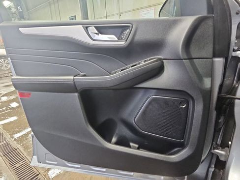 Used 2021 Ford Escape SE FWD image 24