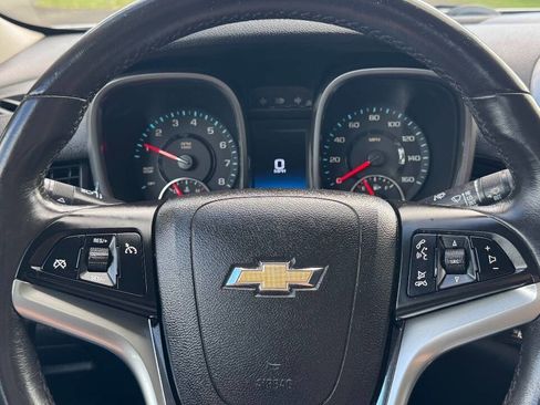 Used 2015 Chevrolet Malibu LT FWD image 14