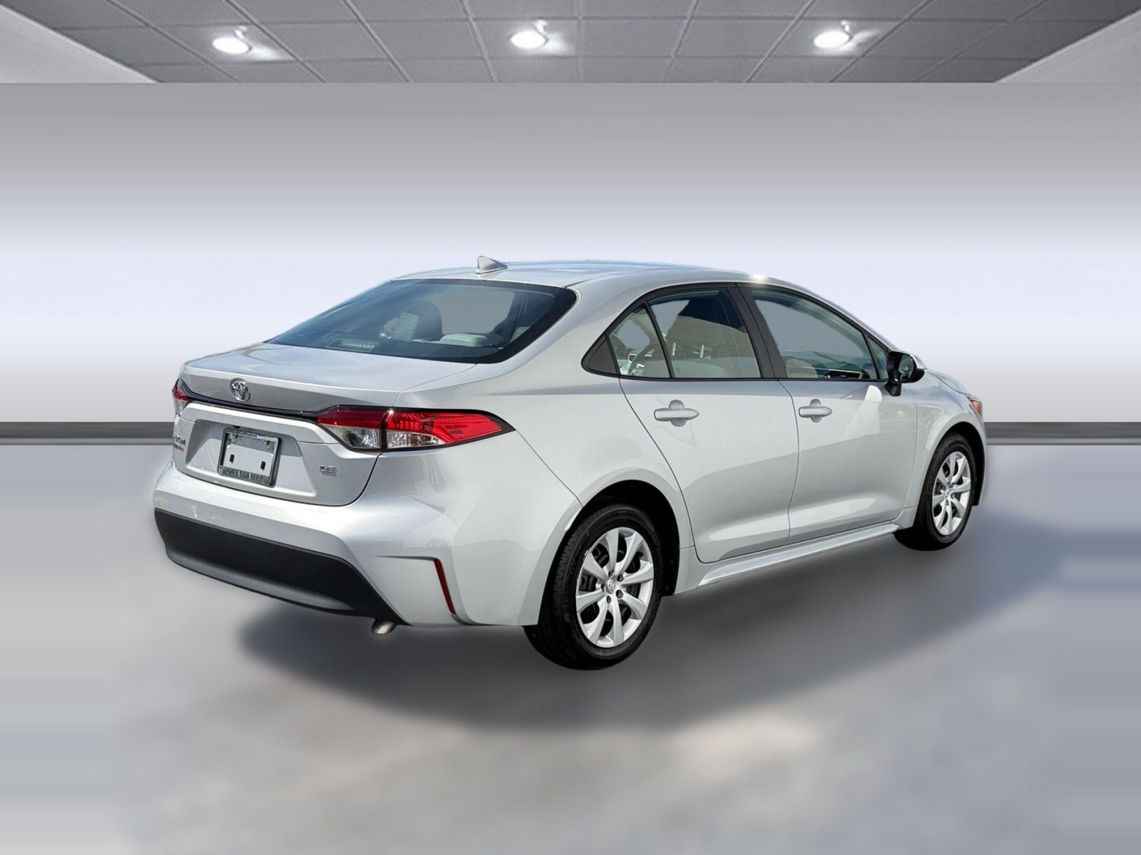 Used 2026 Toyota Corolla LE FWD image 8