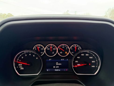 Used 2021 Chevrolet Tahoe LT image 15