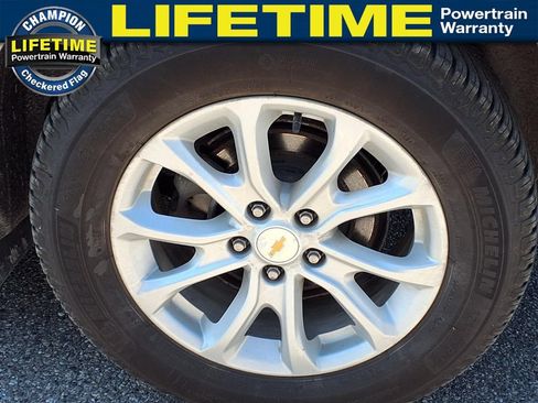 Used 2019 Chevrolet Equinox LT FWD image 9
